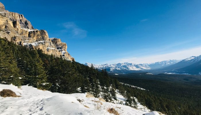 A photo of a sunny winter day on Castle Lookout, Banff, Alberta, a great place for healing grief.